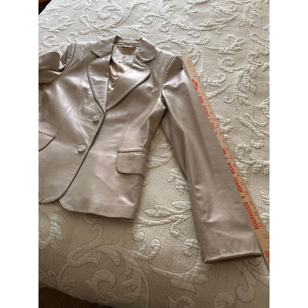 Anglun Womens Beige Leather Blazer Jacket Size L Two Button Tailored Lined Tan - Picture 6 of 9